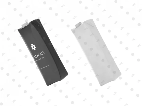 PSD-мокап Tetra Pak 3840×3840 в динамичном ракурсе 3/4